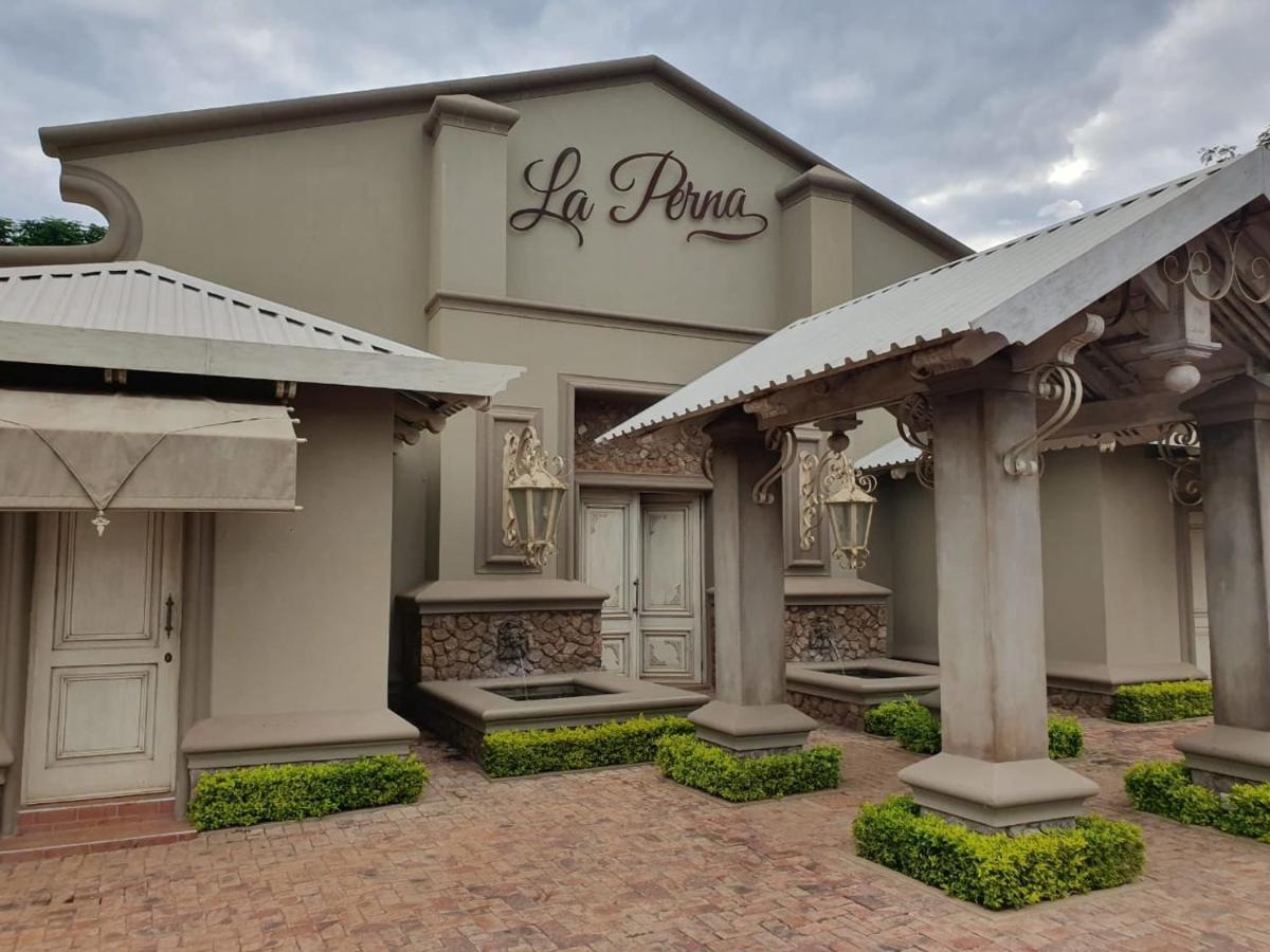 La-Perna Guesthouse And Venue Pretoria Exterior photo